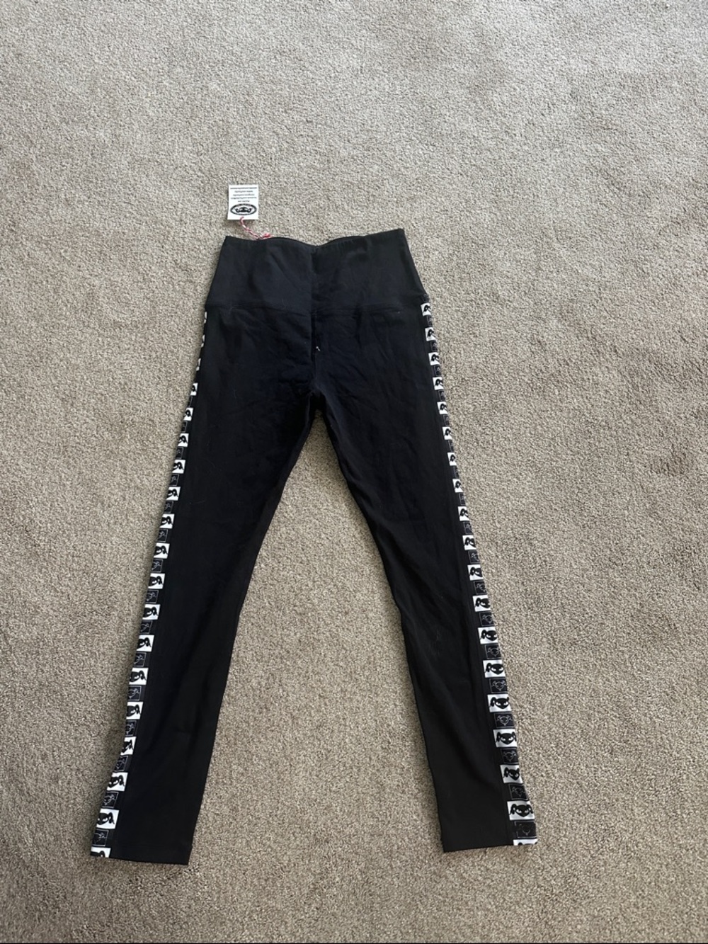 Queen B Leggings Black Leggings with Logo Side Stripe size M